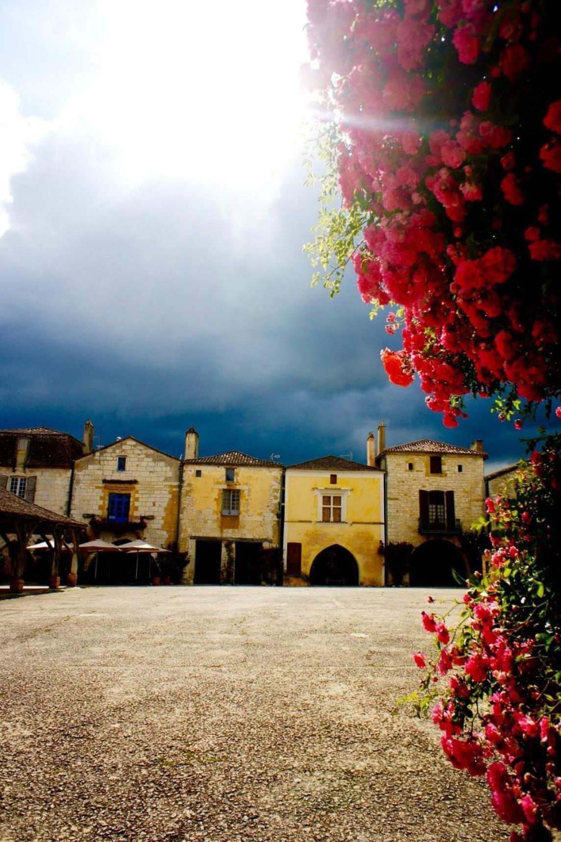 La Maison Anglaise Monpazier Exterior foto